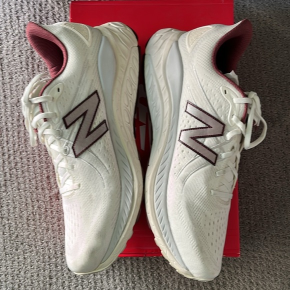 New Balance Men\'s Fresh Foam X 860v13 RunningShoes